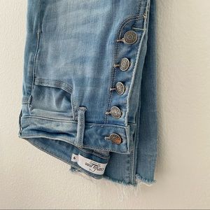 CJLA "Ada" High Rise Skinny Jeans, Light Wash - Carly Jean Los Angeles.